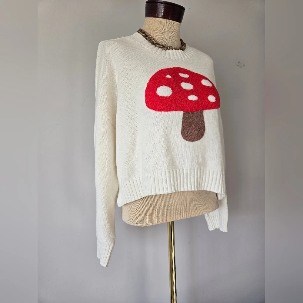 moon & madison Cream Knit Crop Sweater with Red Mushroom . Size Small - Picture 2 of 13